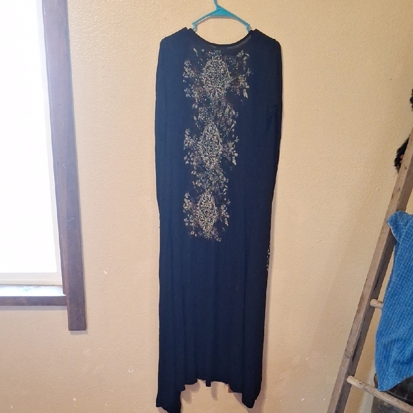 Vocal Black Long Sleeve Dress with Floral Accents - Picture 6 of 6